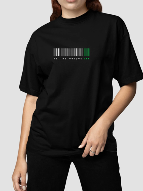 Women oversize t shirt black be the unique one1